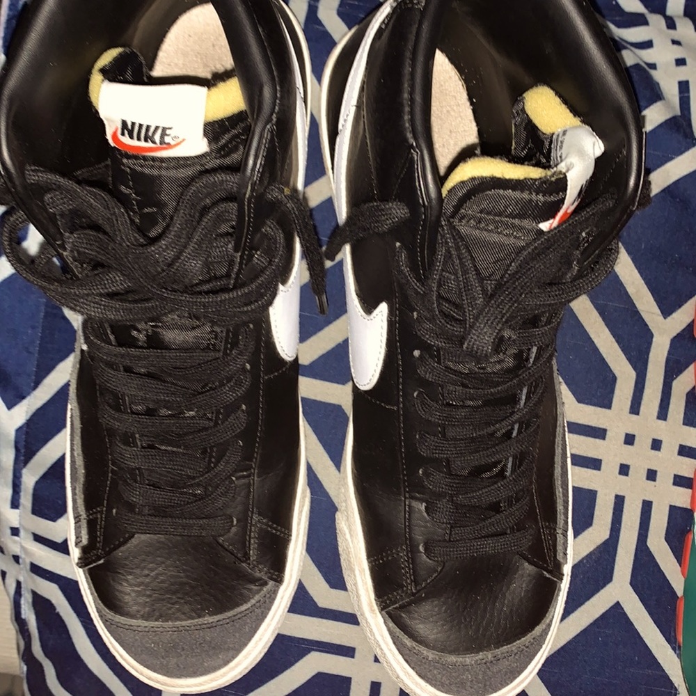 Nike blazer